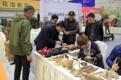 市根雕奇石藝術協(xié)會參加休閑農業(yè)博覽會